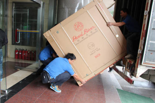色达钢琴贵重工艺品无忧运